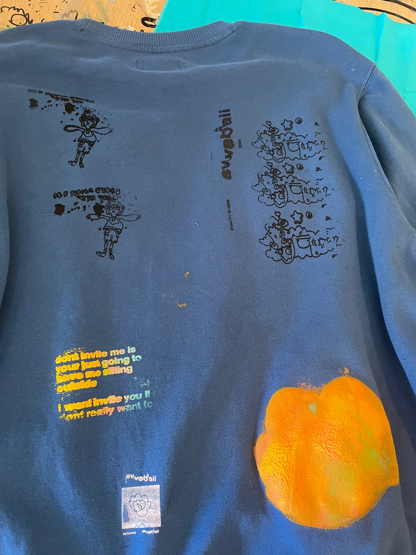 🐬 Blur and Orange Upcycled