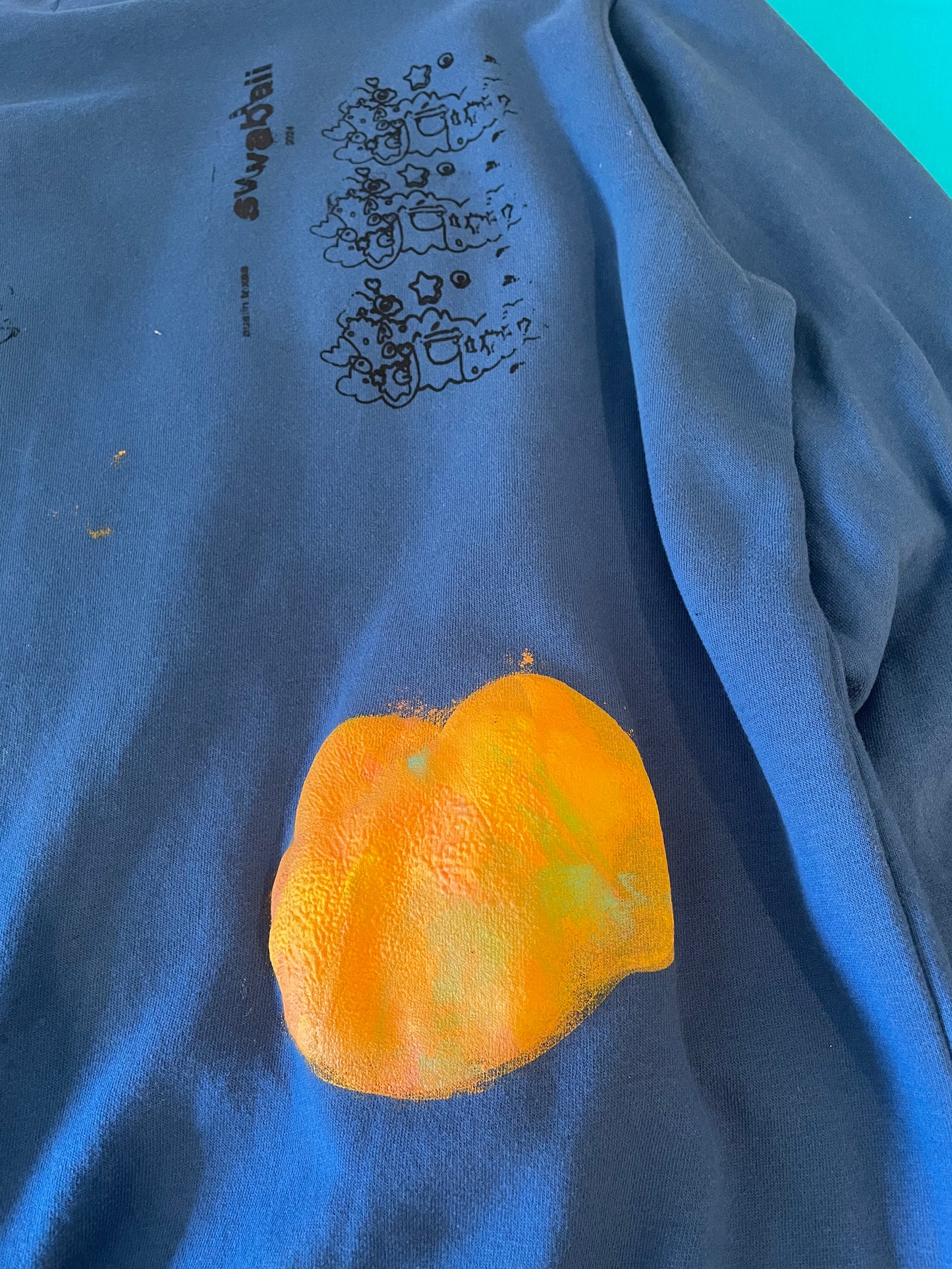 🐬 Blur and Orange Upcycled